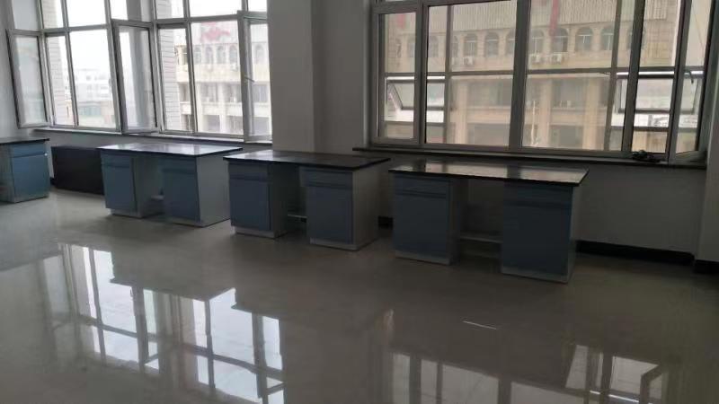 仪器设备台